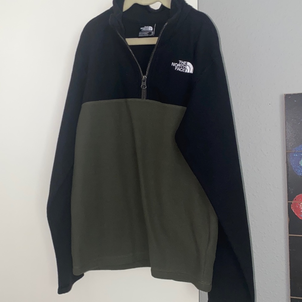 2 The North Face Outerwear Boys Medium (10/12), excellent and good condition